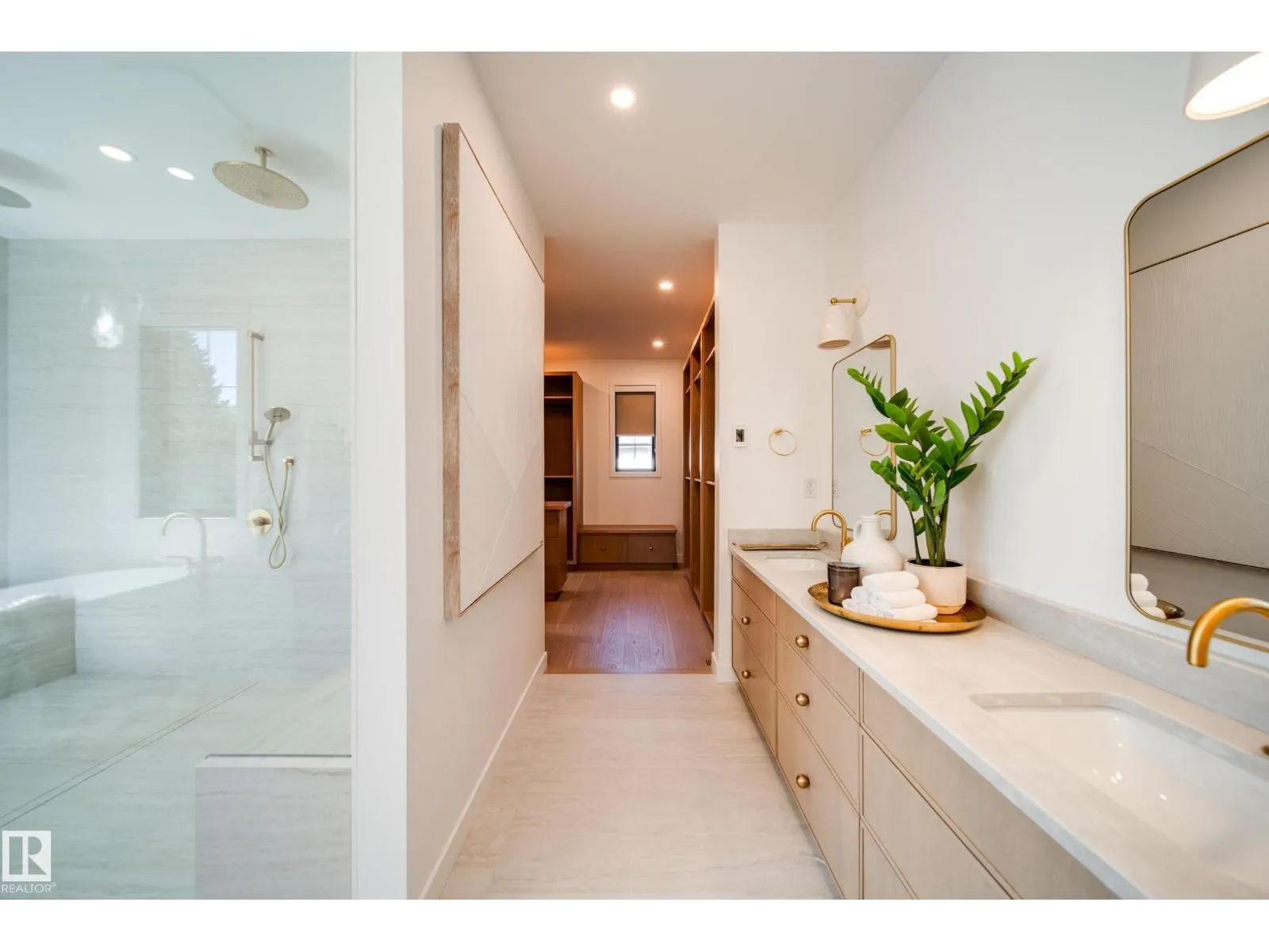 10522 134 ST NW