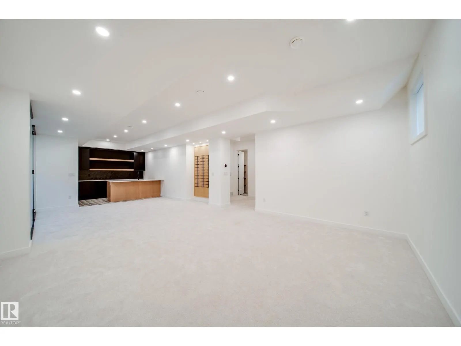 10522 134 ST NW