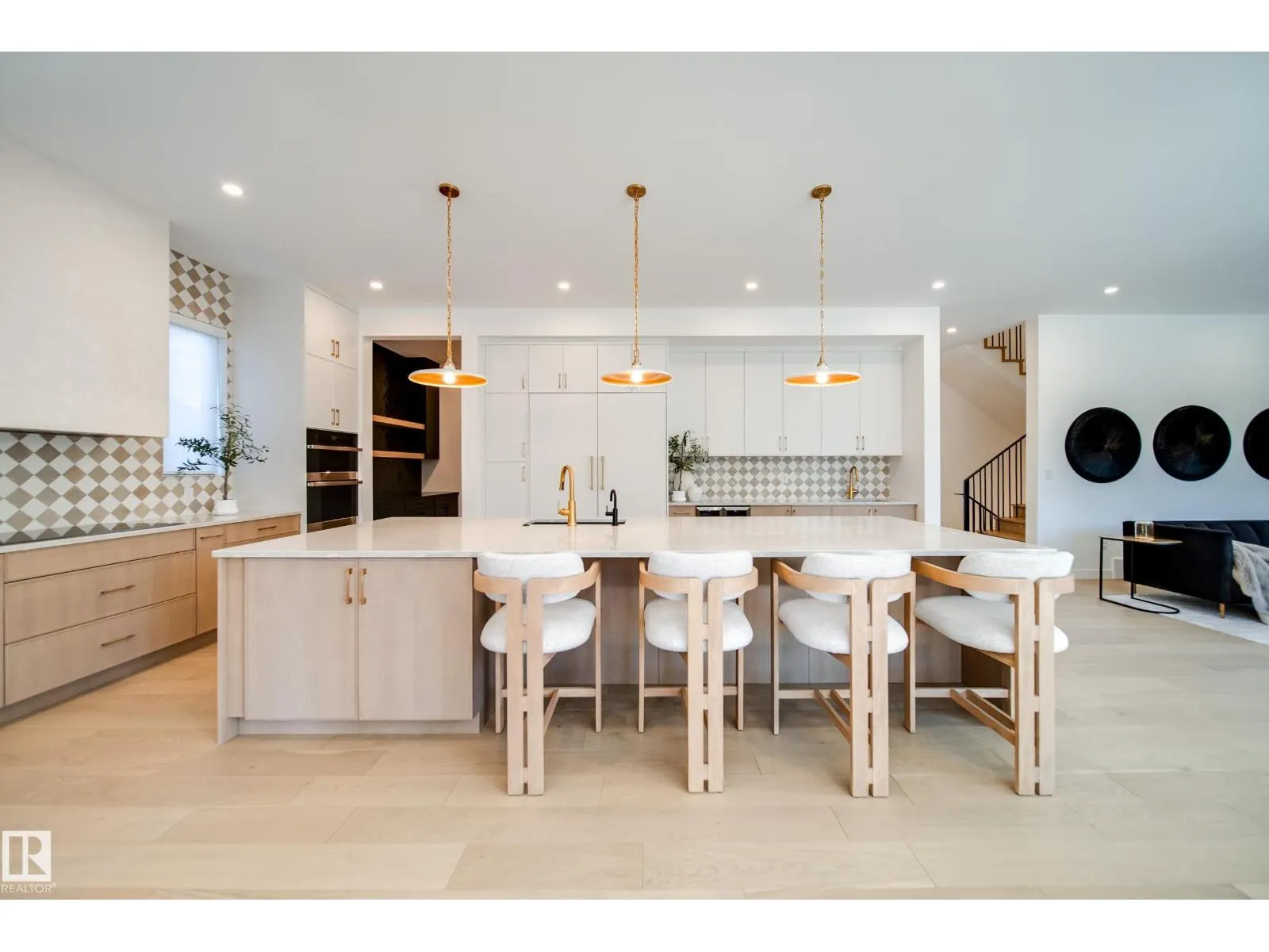 10522 134 ST NW