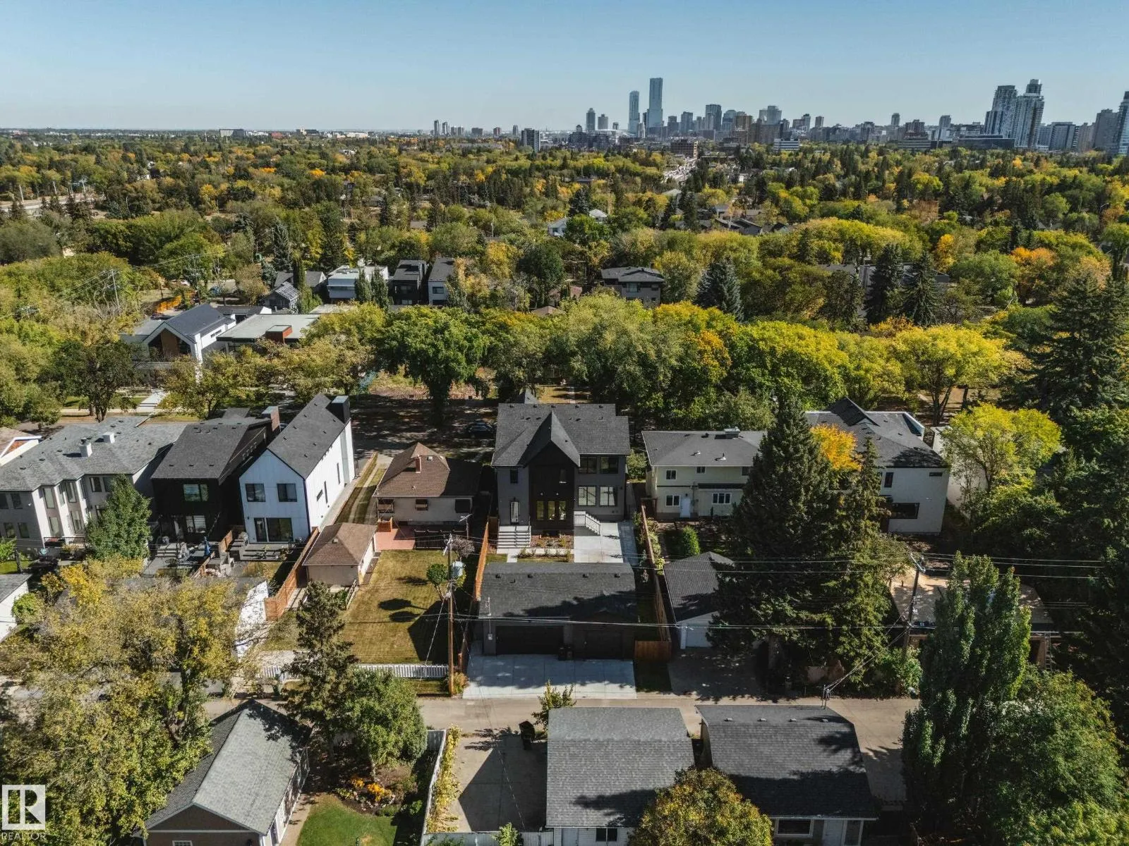10522 134 ST NW