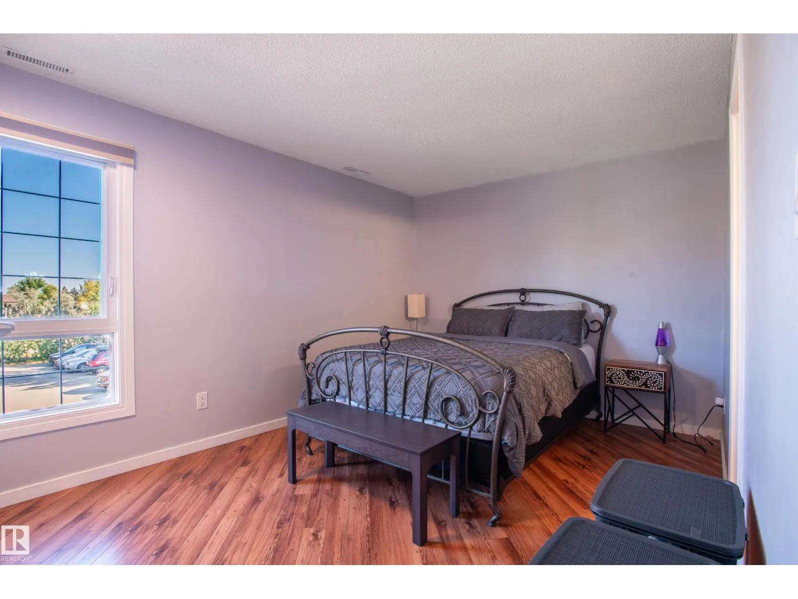 5792 172 ST NW