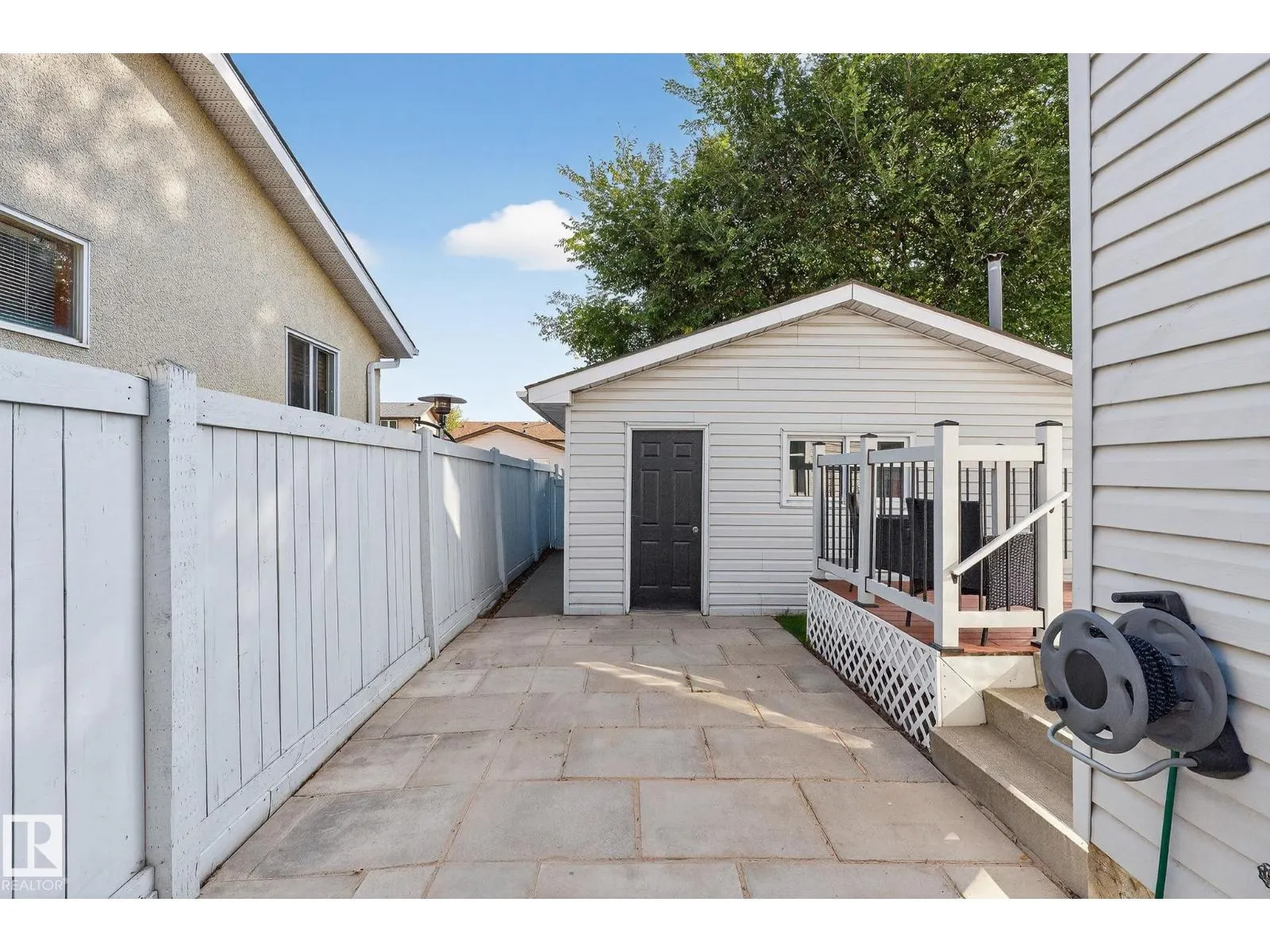 7323 190 ST NW