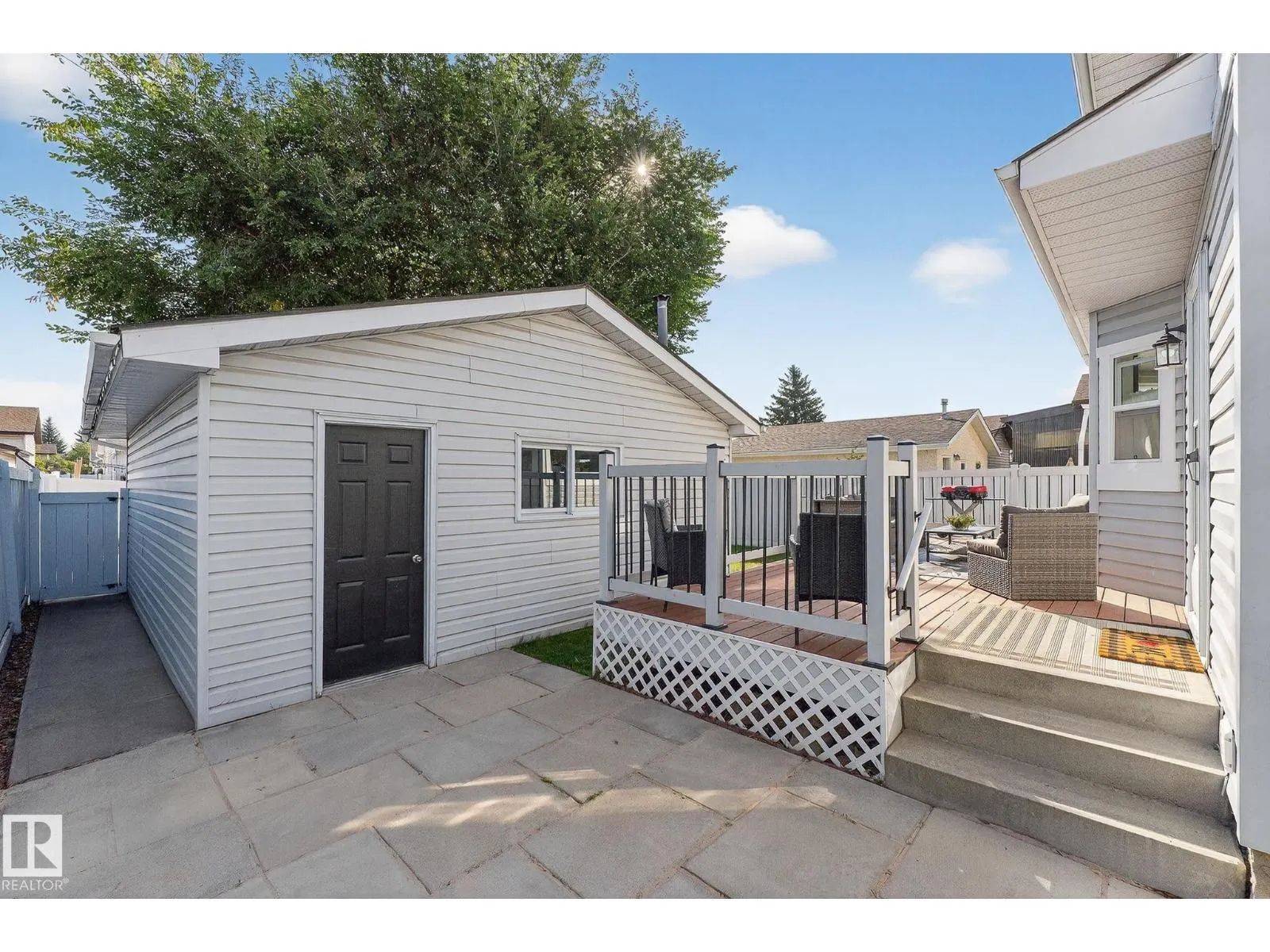 7323 190 ST NW