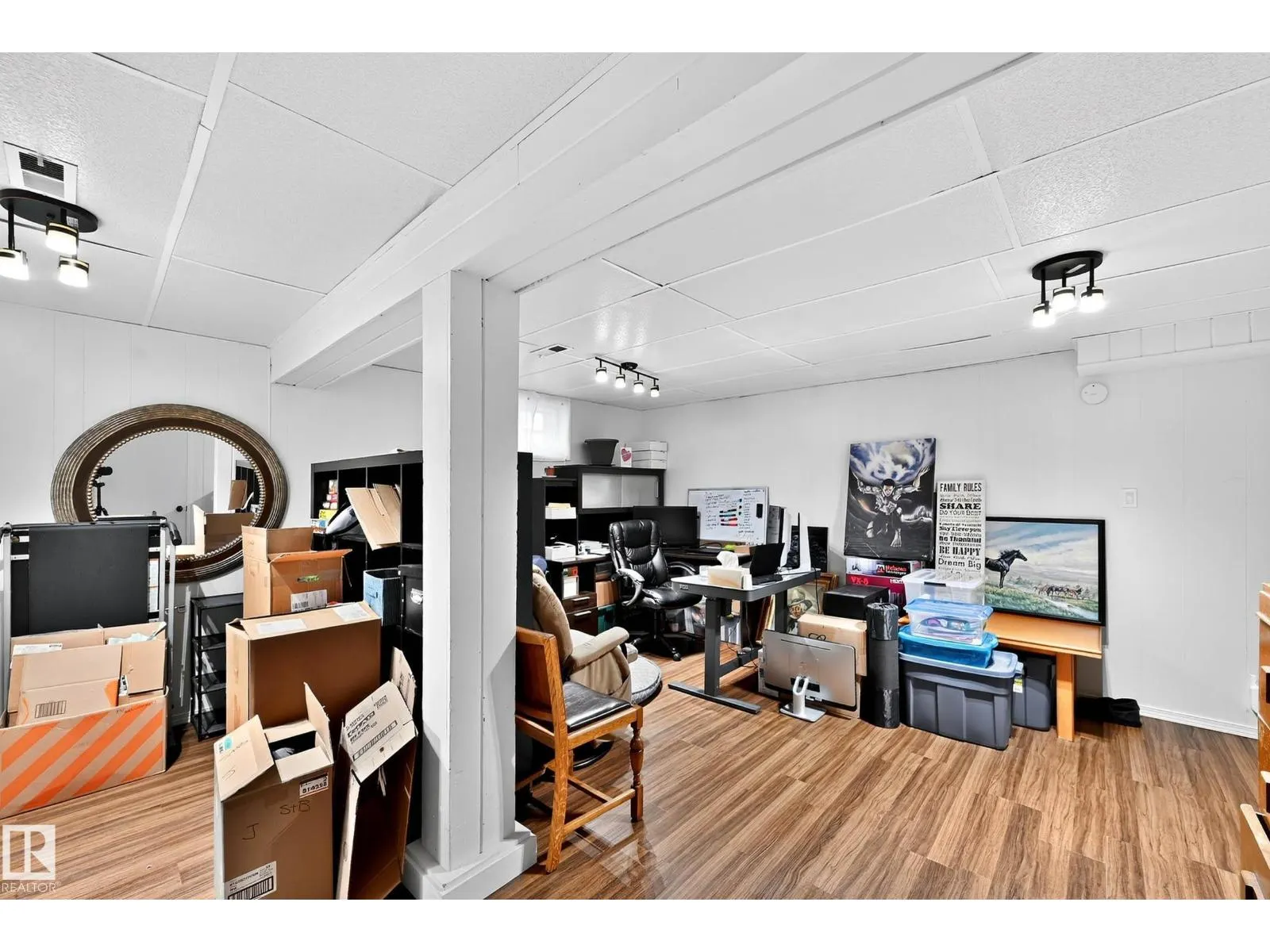14304 92A AV NW
