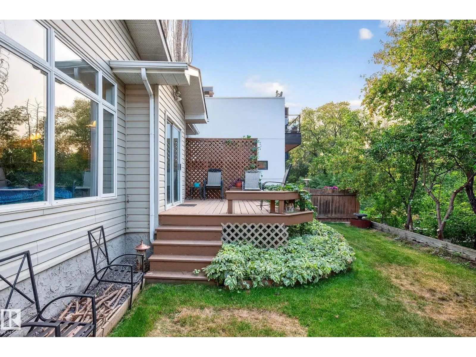 14304 92A AV NW