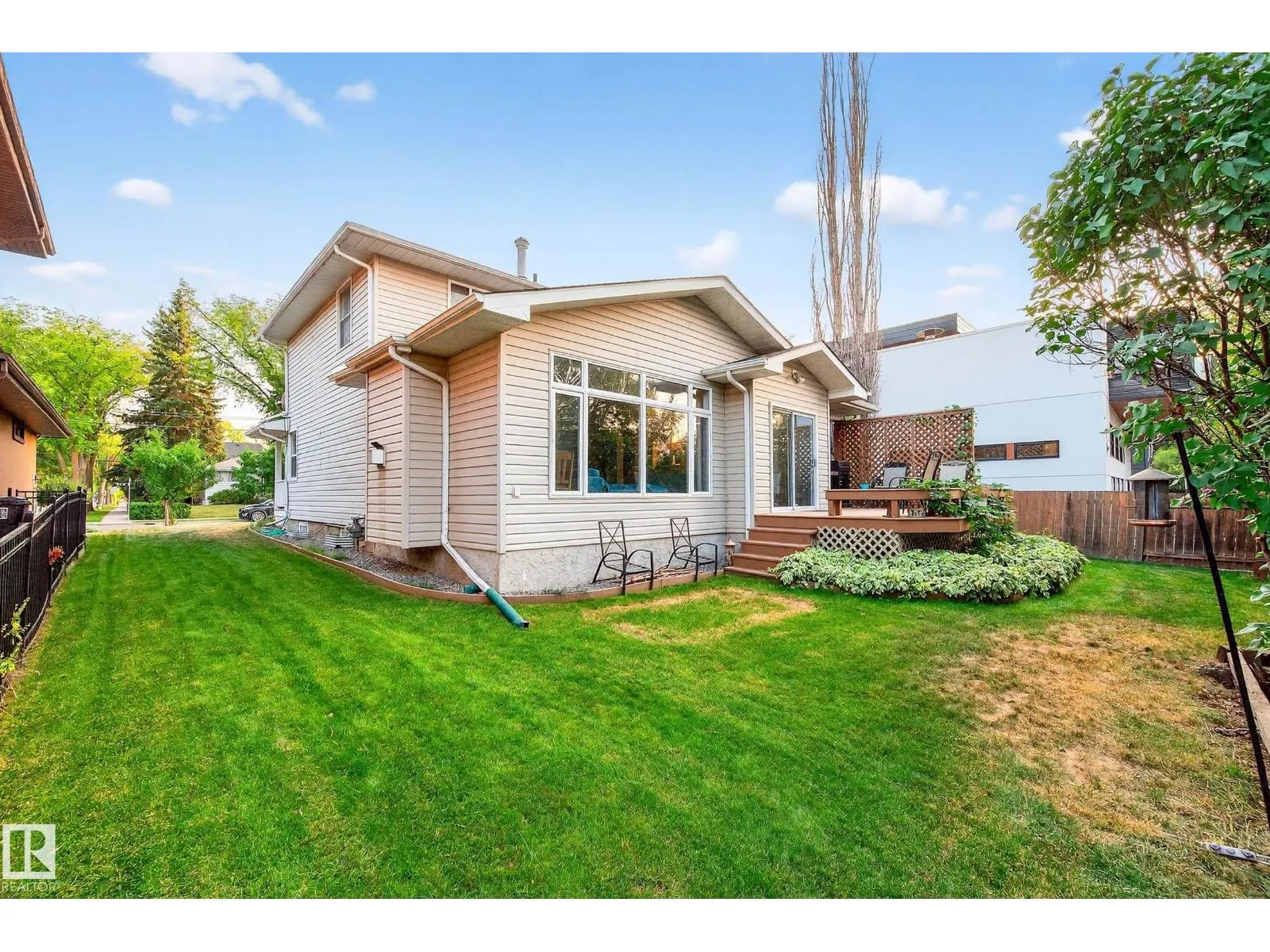 14304 92A AV NW