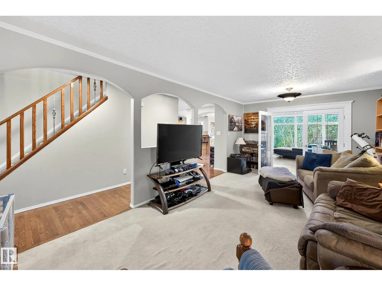 14304 92A AV NW