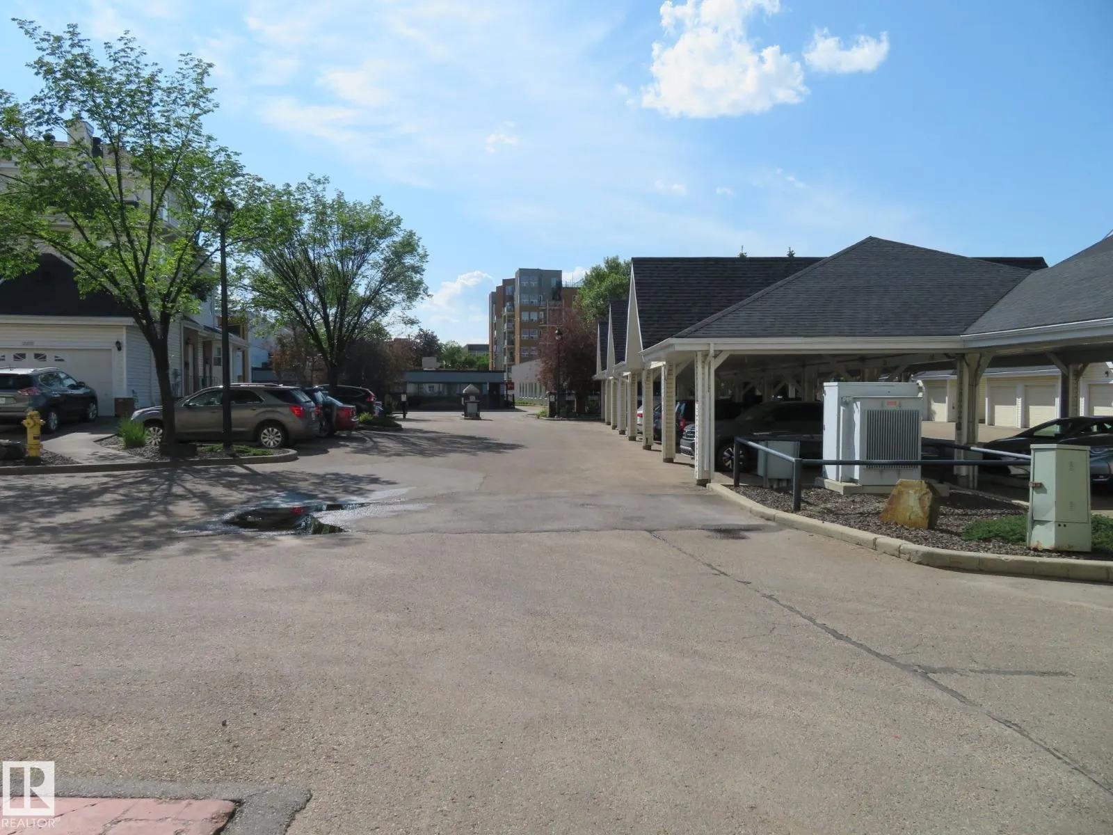 #405 10221 111 ST NW