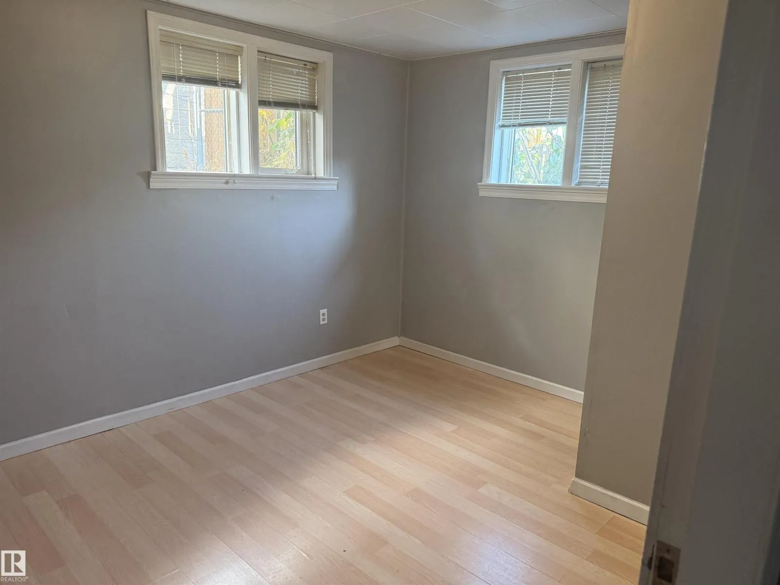 12637 70 ST NW