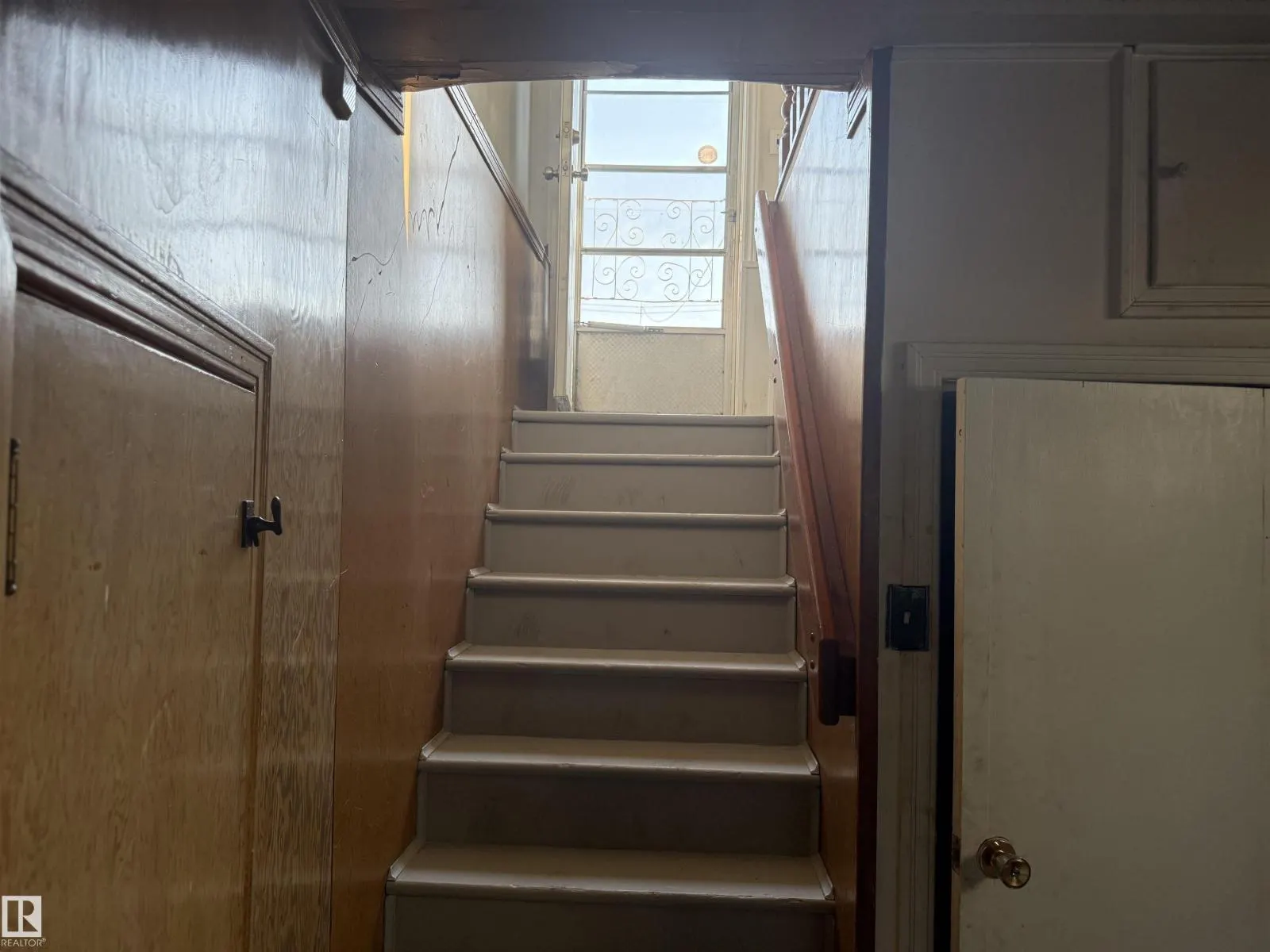 12637 70 ST NW