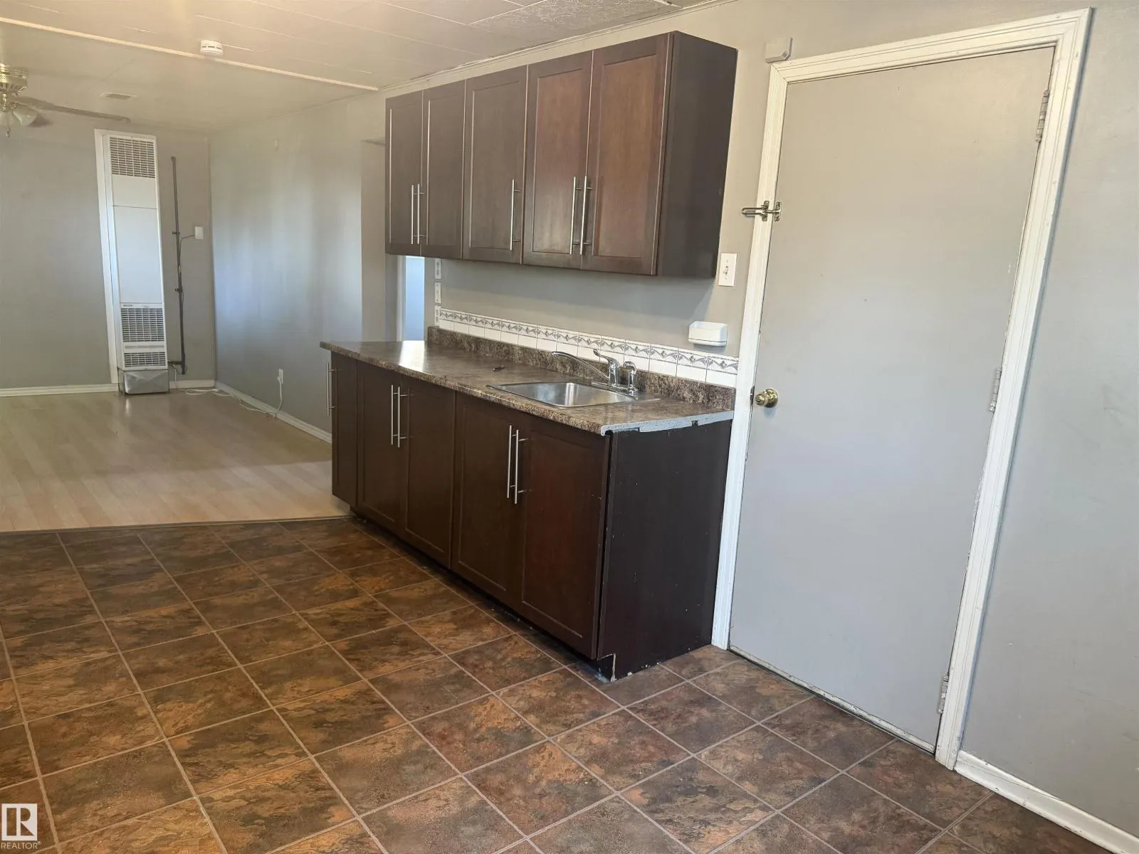 12637 70 ST NW