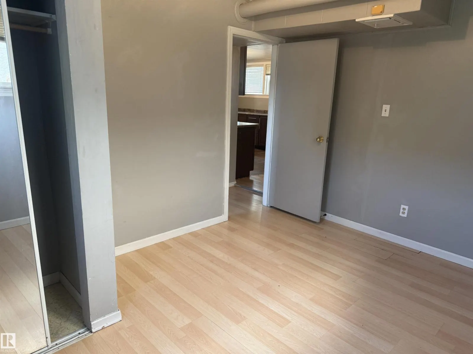 12637 70 ST NW