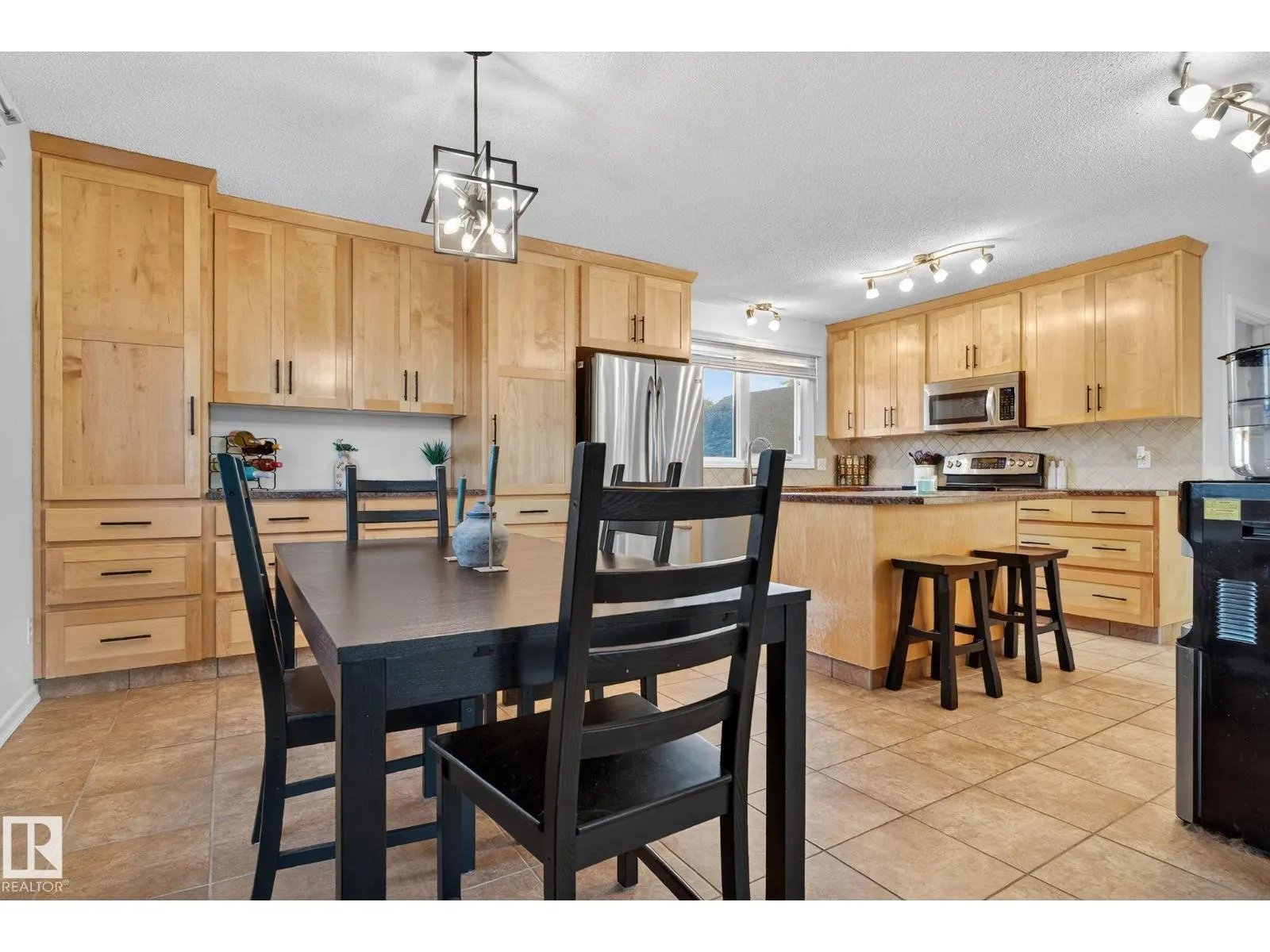 17008 108 ST NW