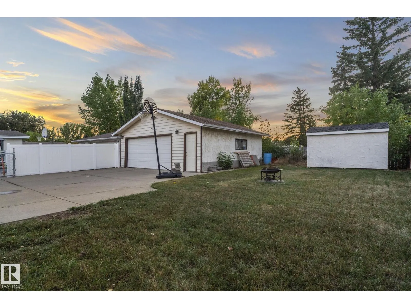 17008 108 ST NW