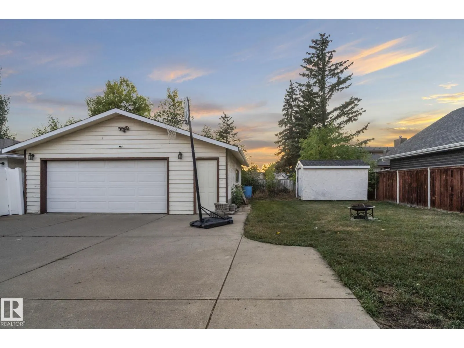 17008 108 ST NW