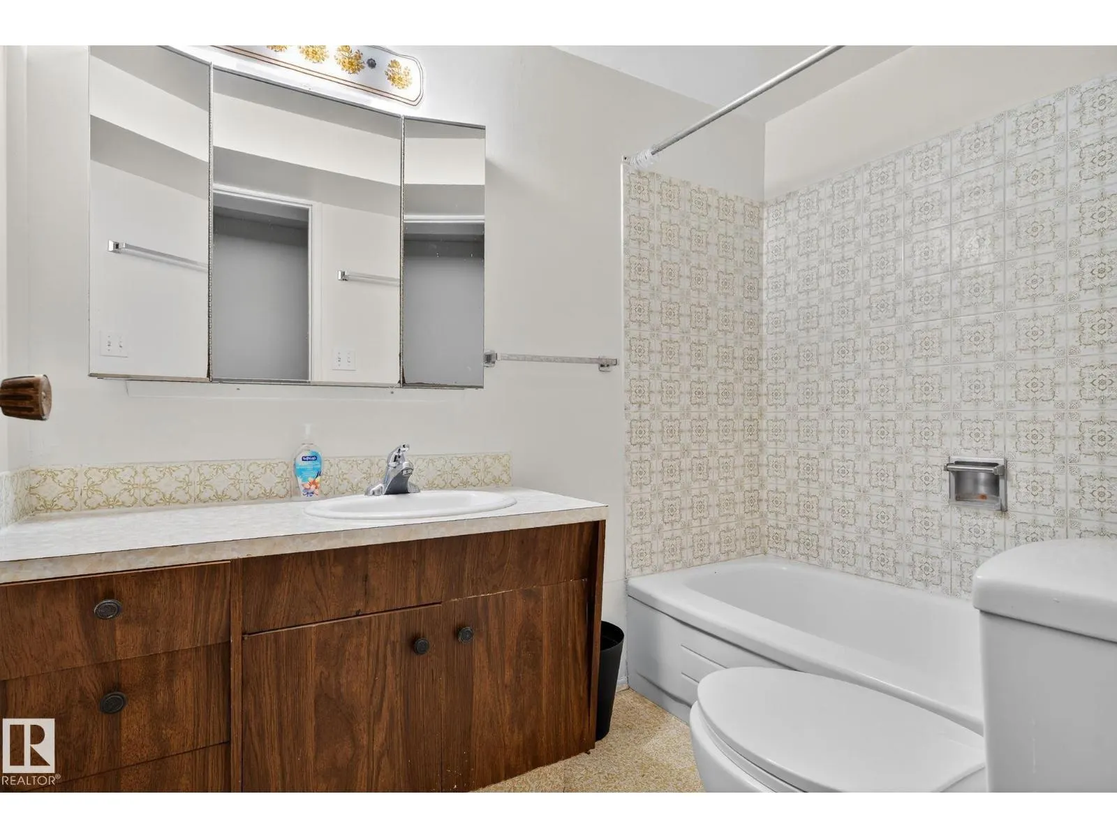 17008 108 ST NW