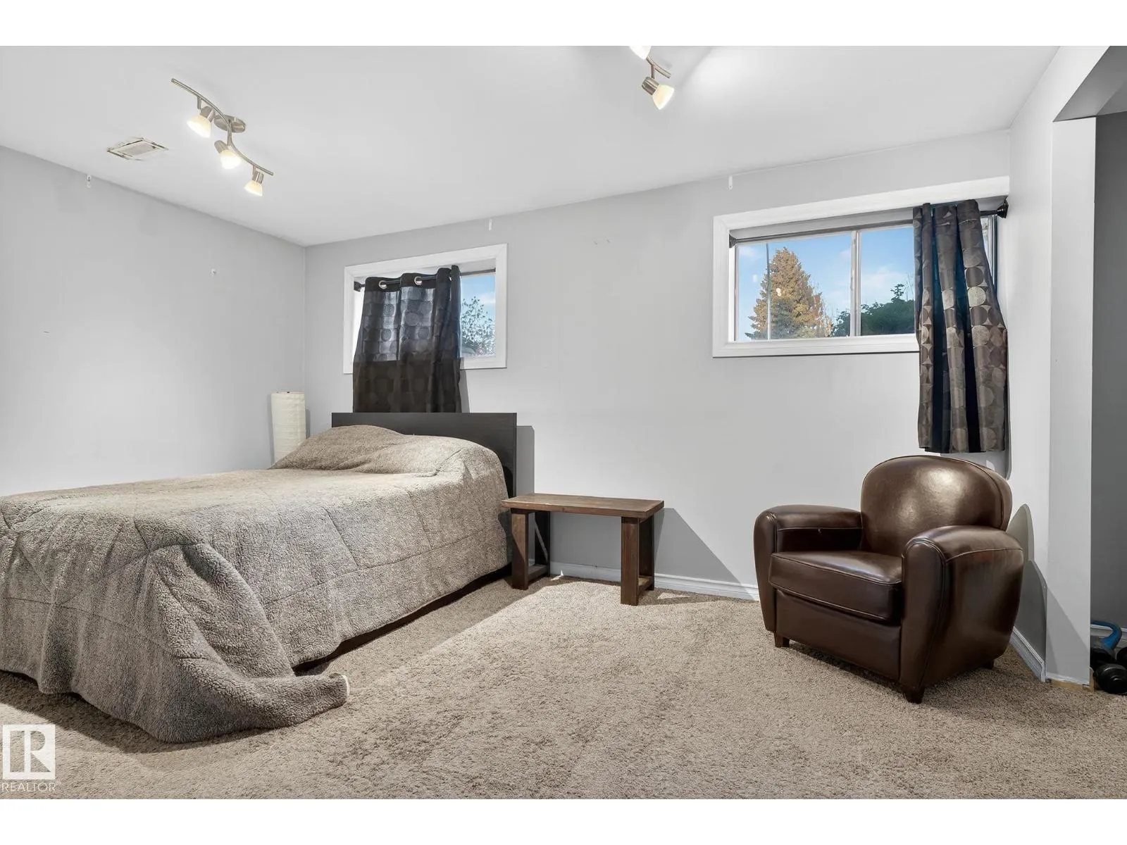 17008 108 ST NW