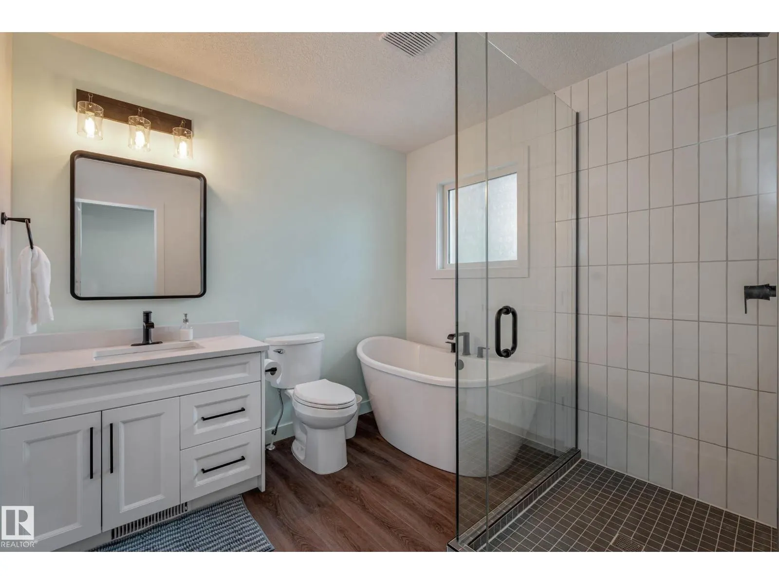 14622 95 AV NW