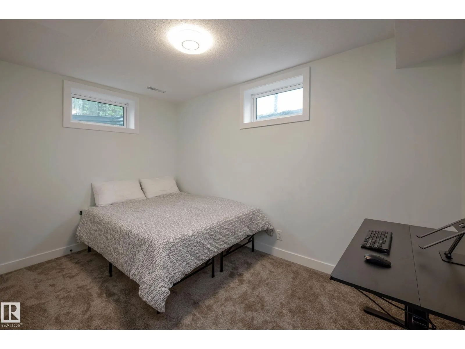 14622 95 AV NW