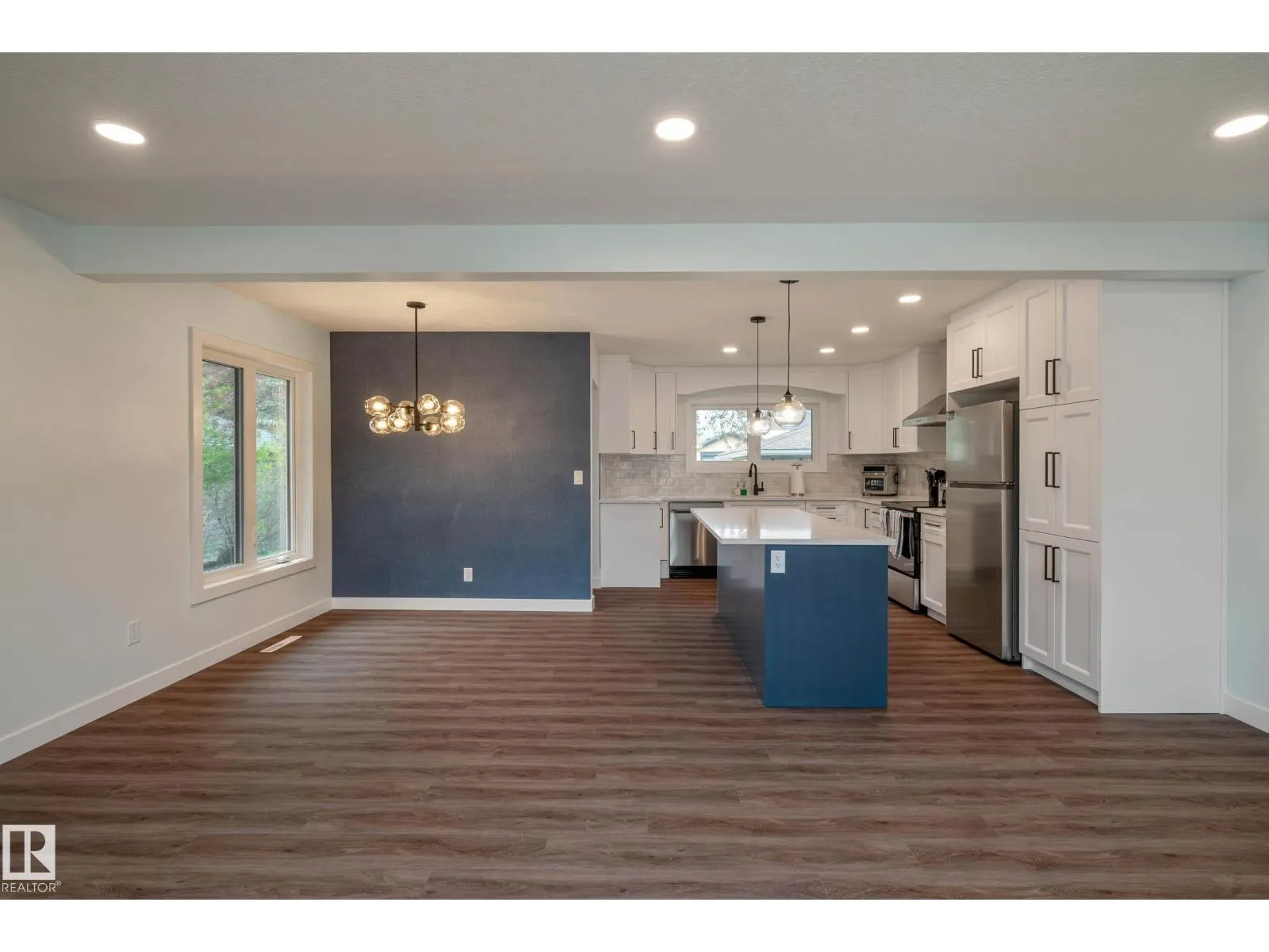 14622 95 AV NW