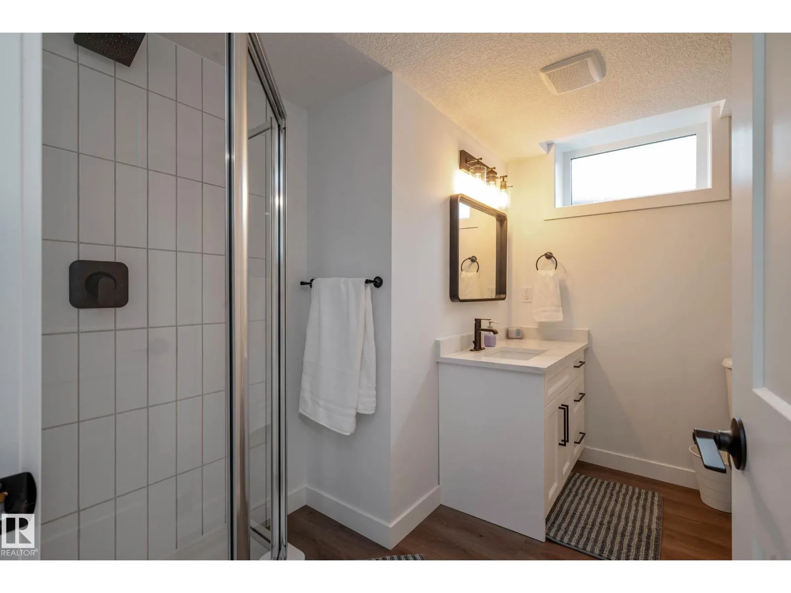 14622 95 AV NW