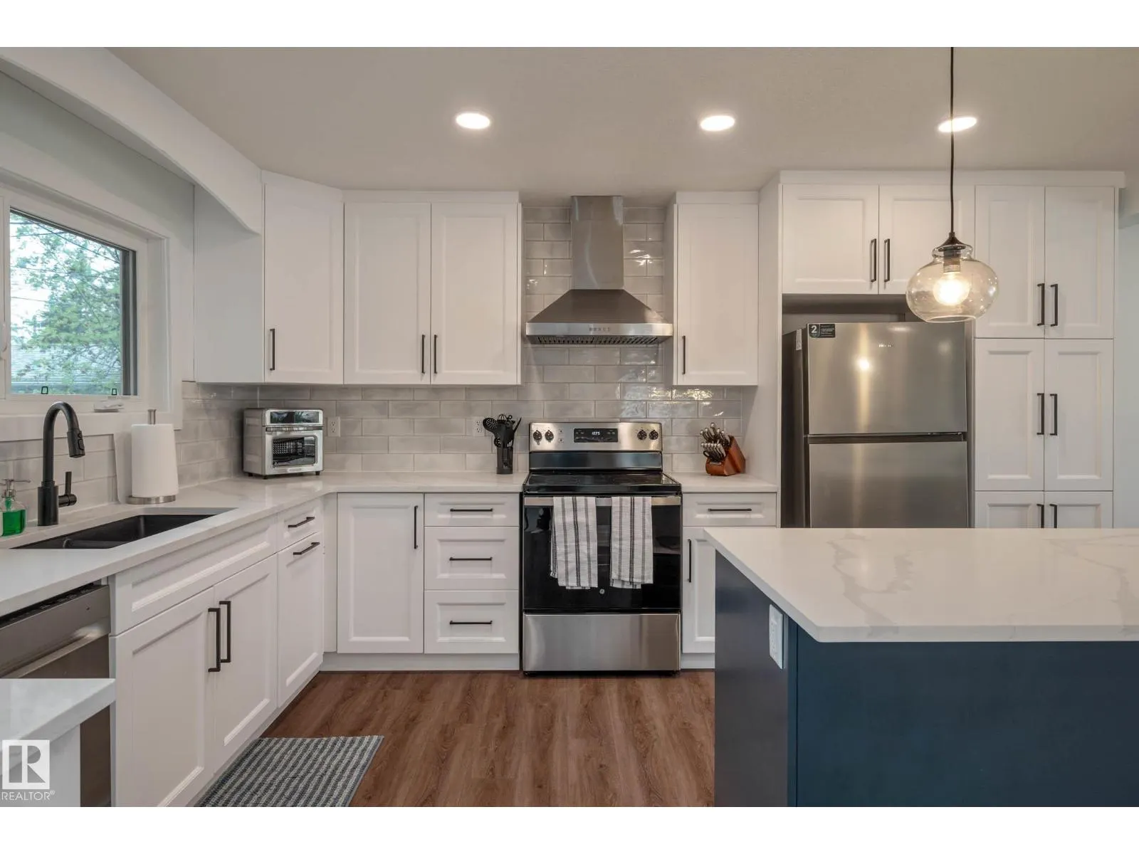 14622 95 AV NW