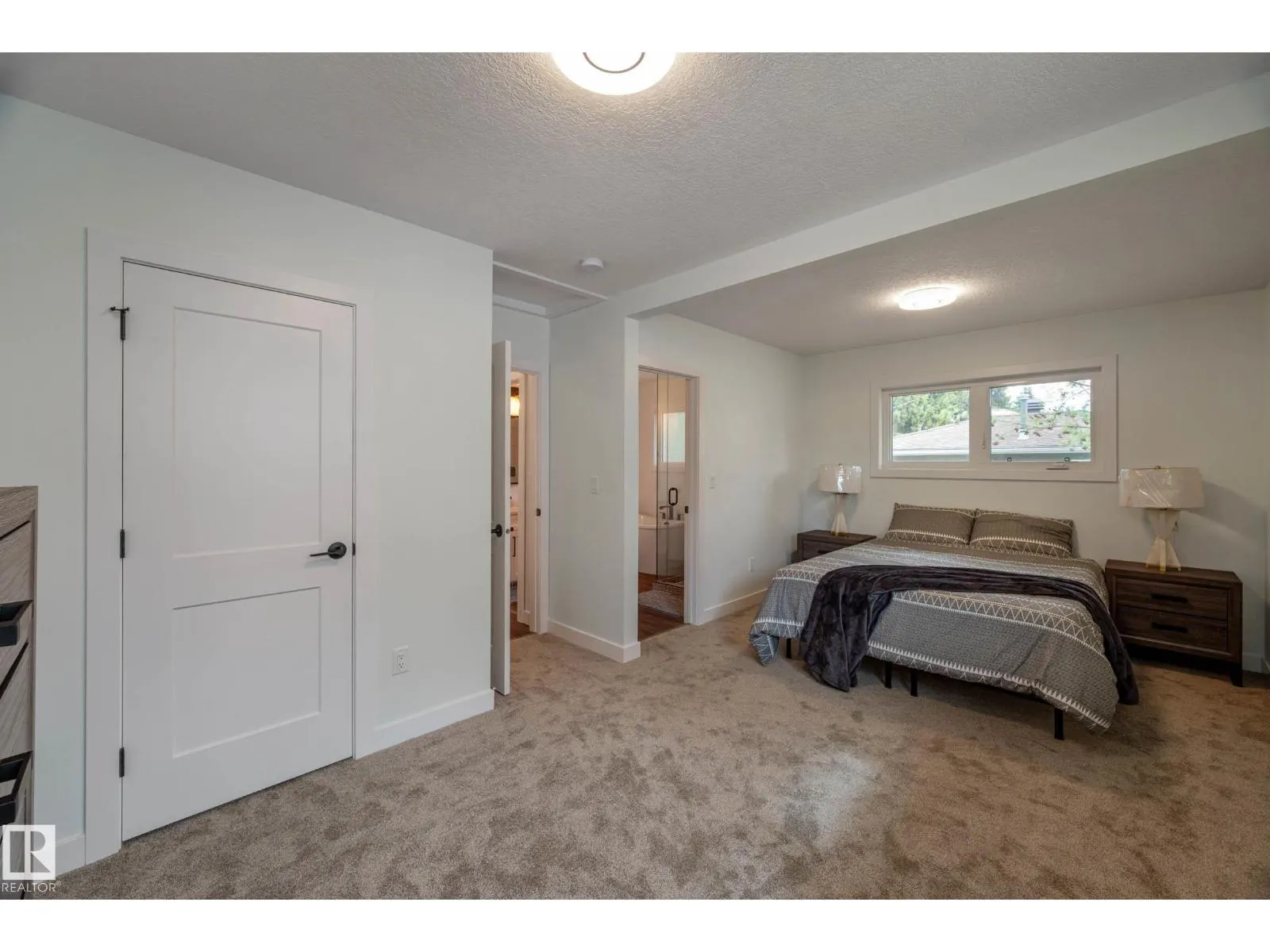 14622 95 AV NW