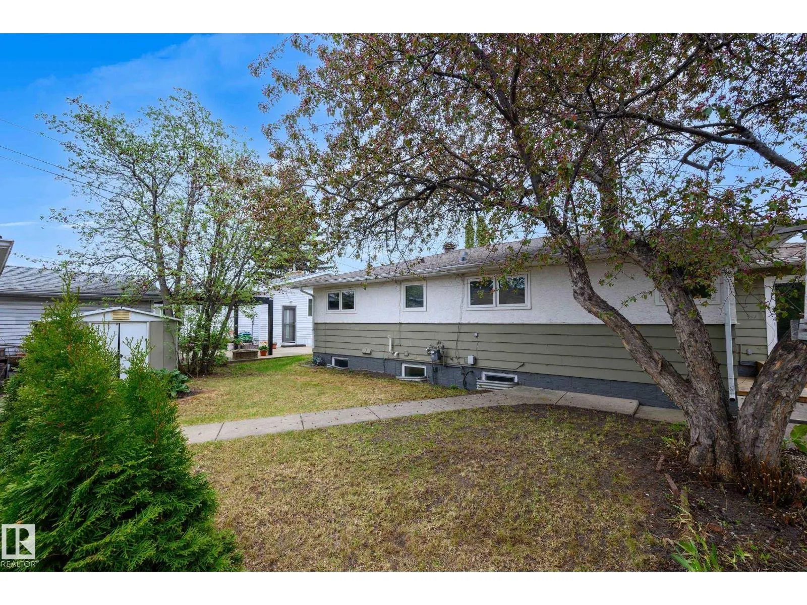 14622 95 AV NW