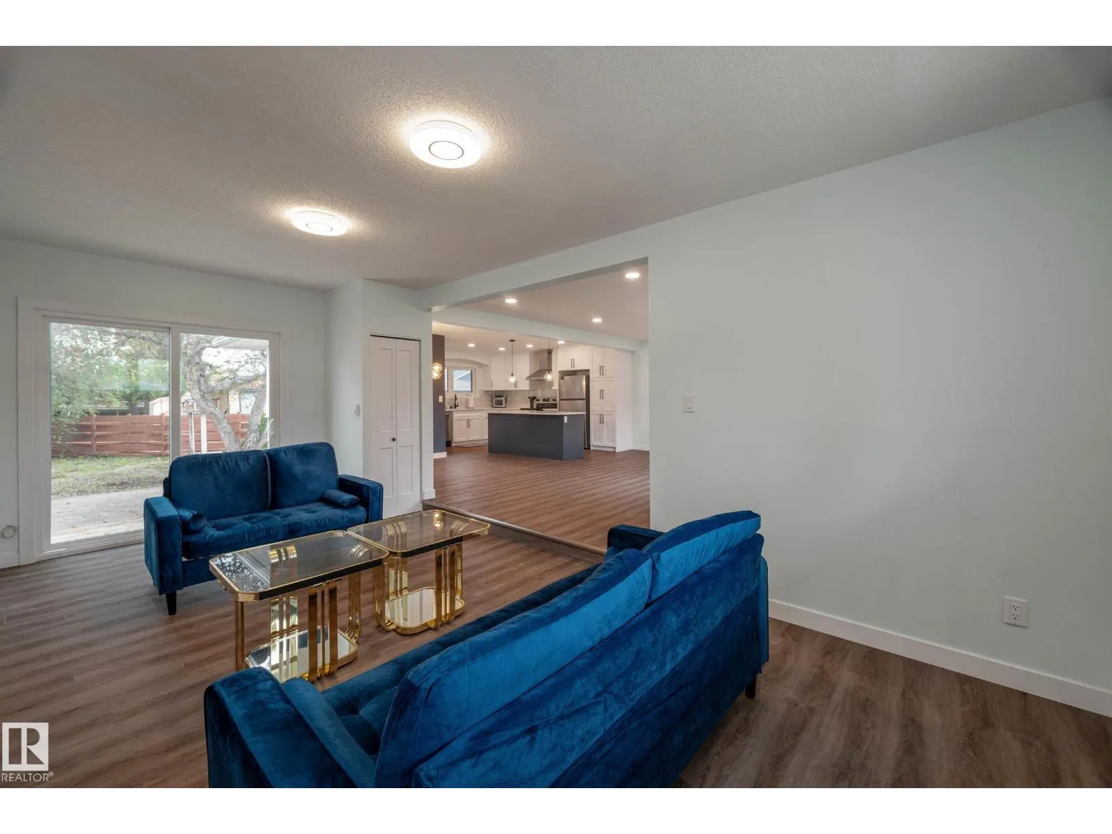 14622 95 AV NW