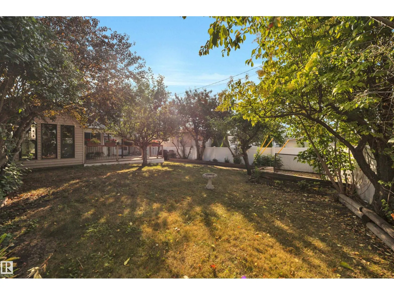 10648 74 ST NW