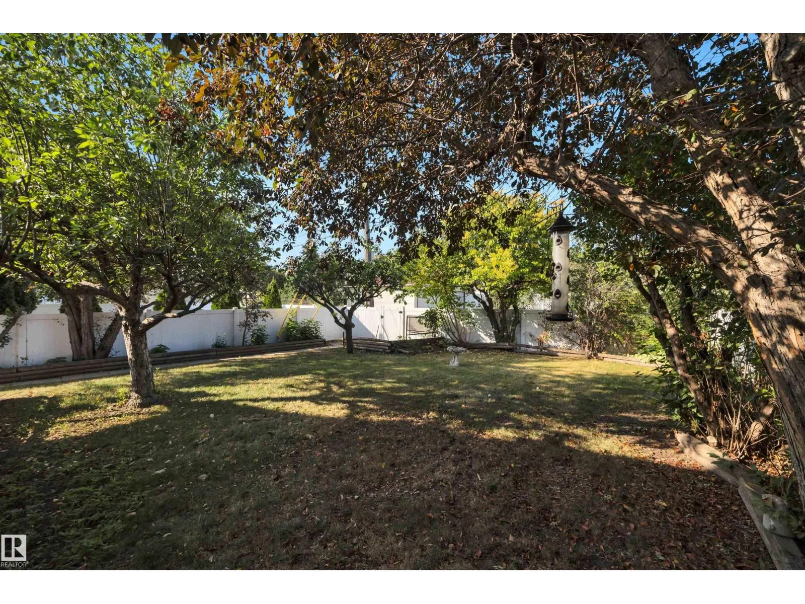 10648 74 ST NW