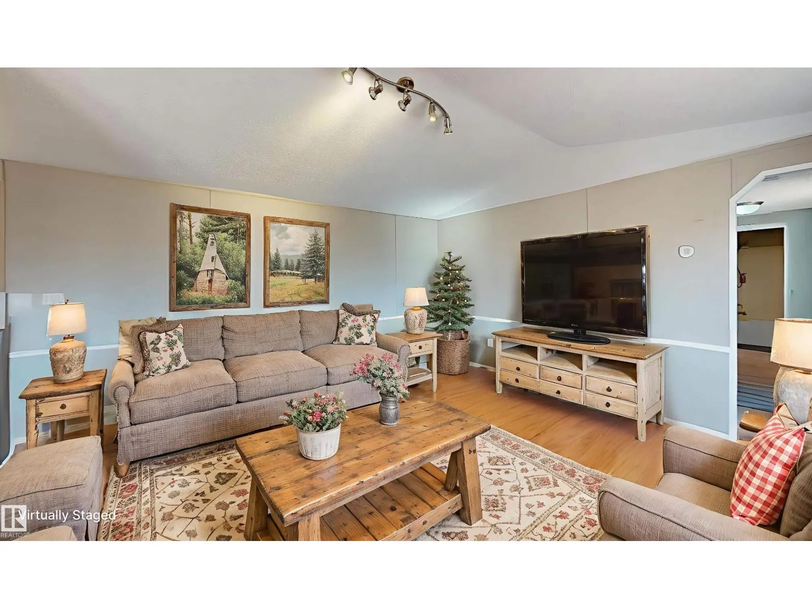 #153 3510 STE. ANNE TR