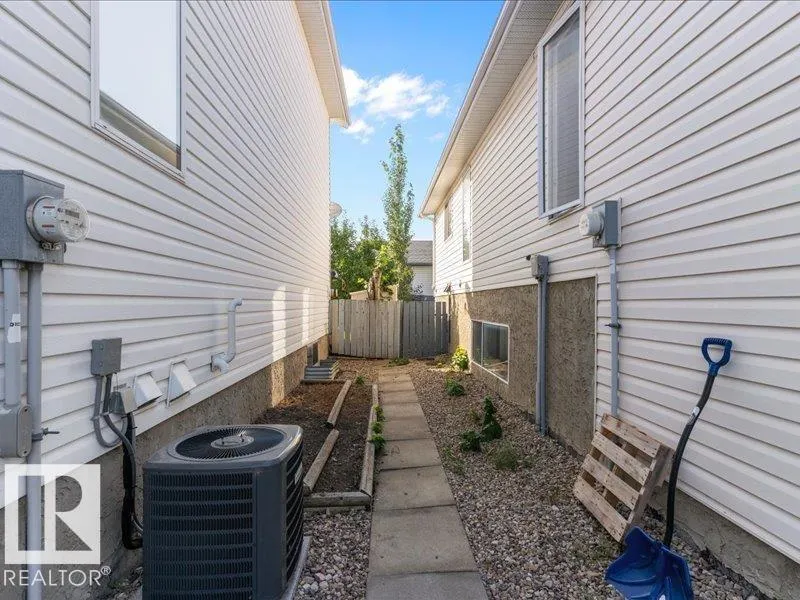 12831 149 AV NW