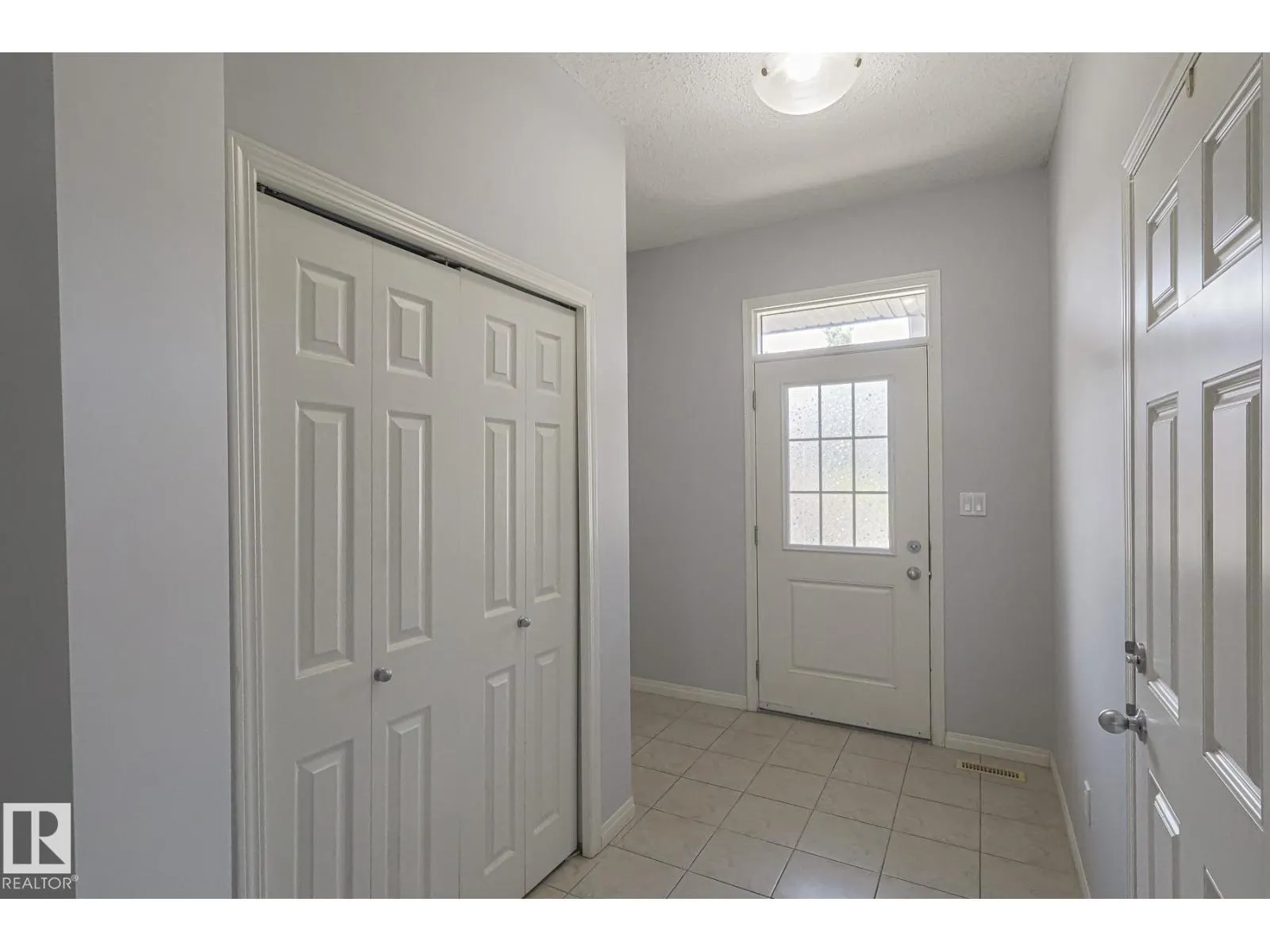 3816 POWELL WD SW