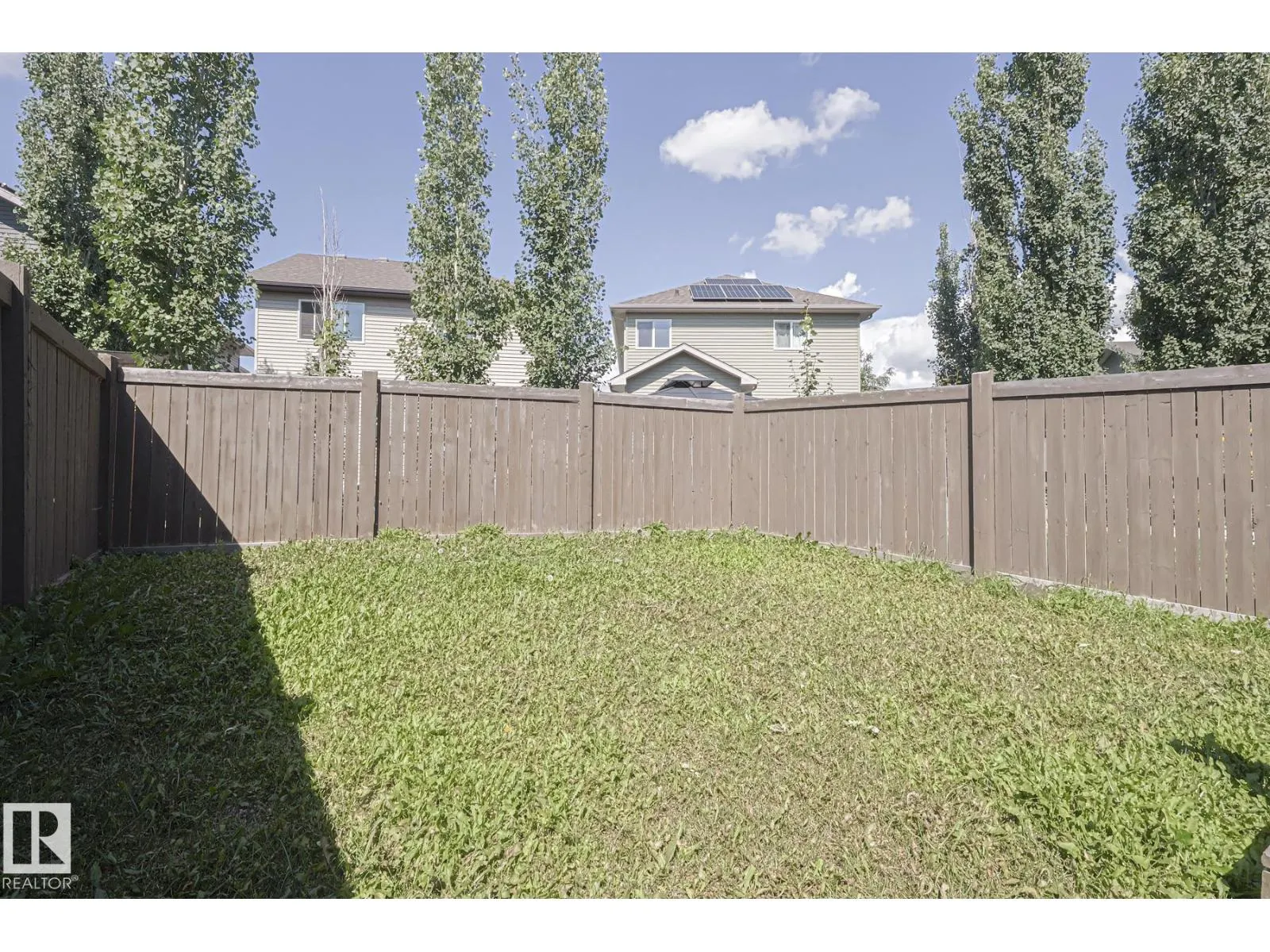 3816 POWELL WD SW