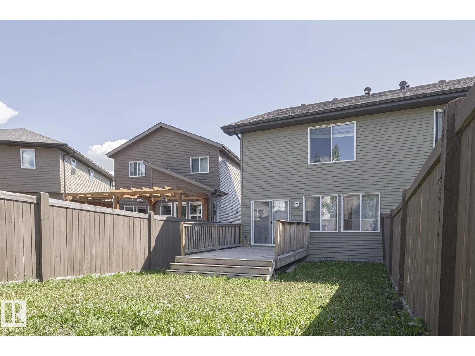 3816 POWELL WD SW