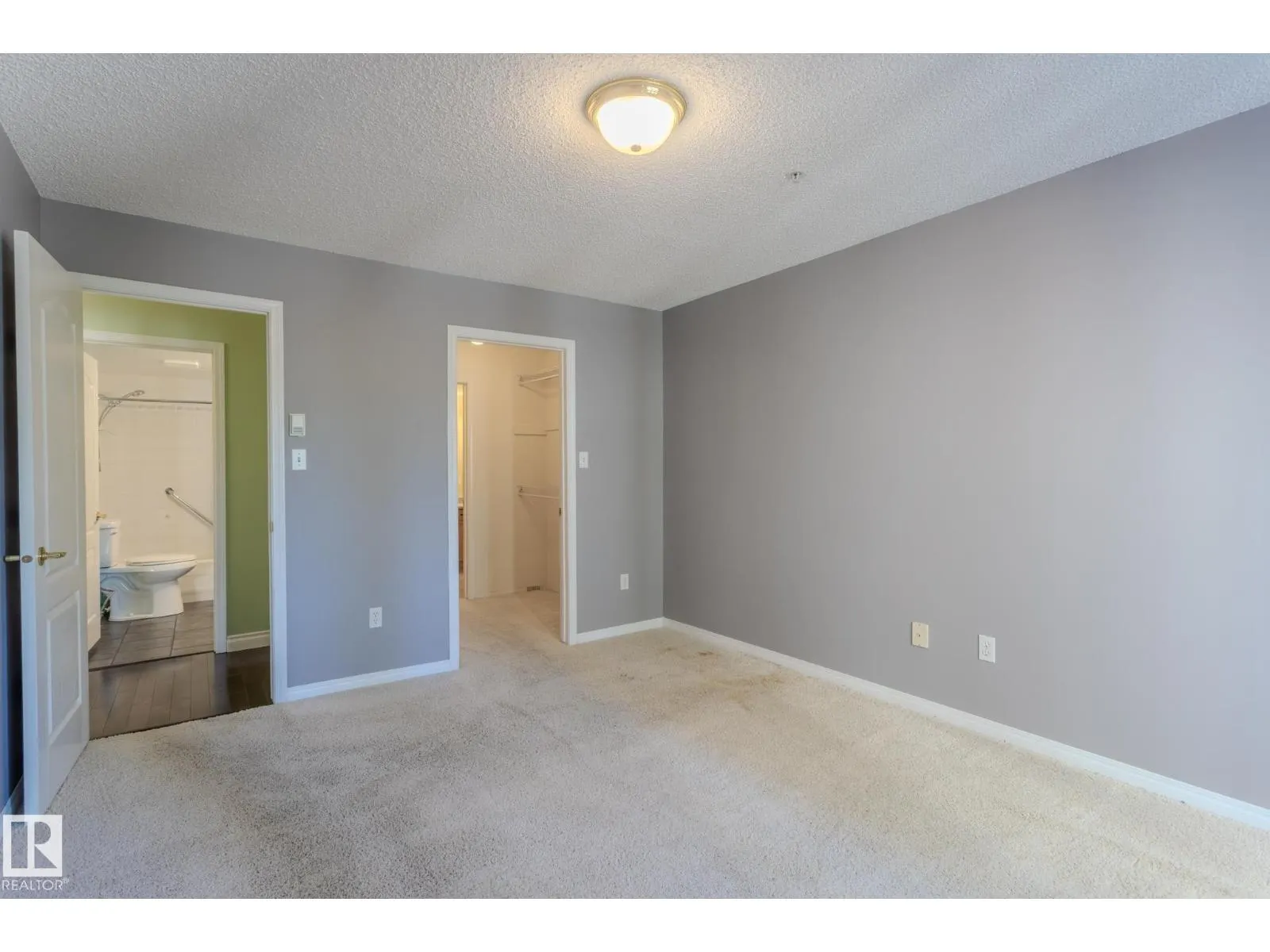 #305 13450 114 AV NW