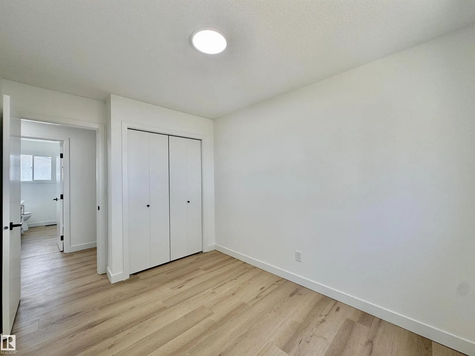 9607 95 ST