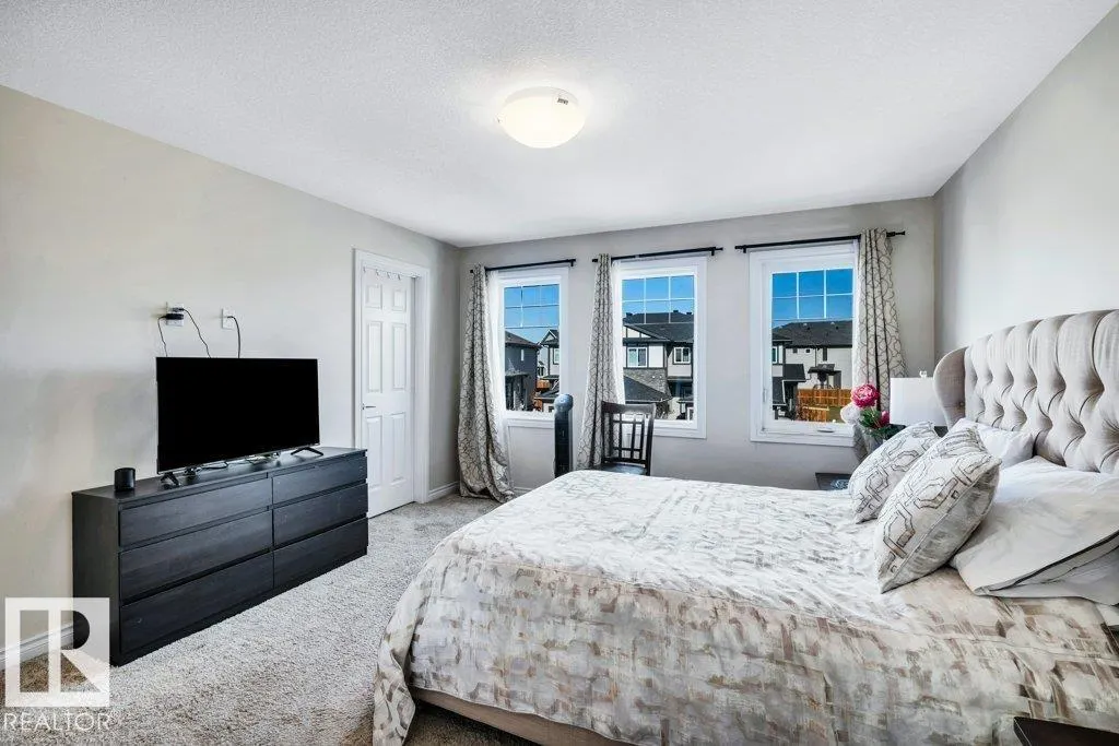 9357 COOPER BEND BN SW