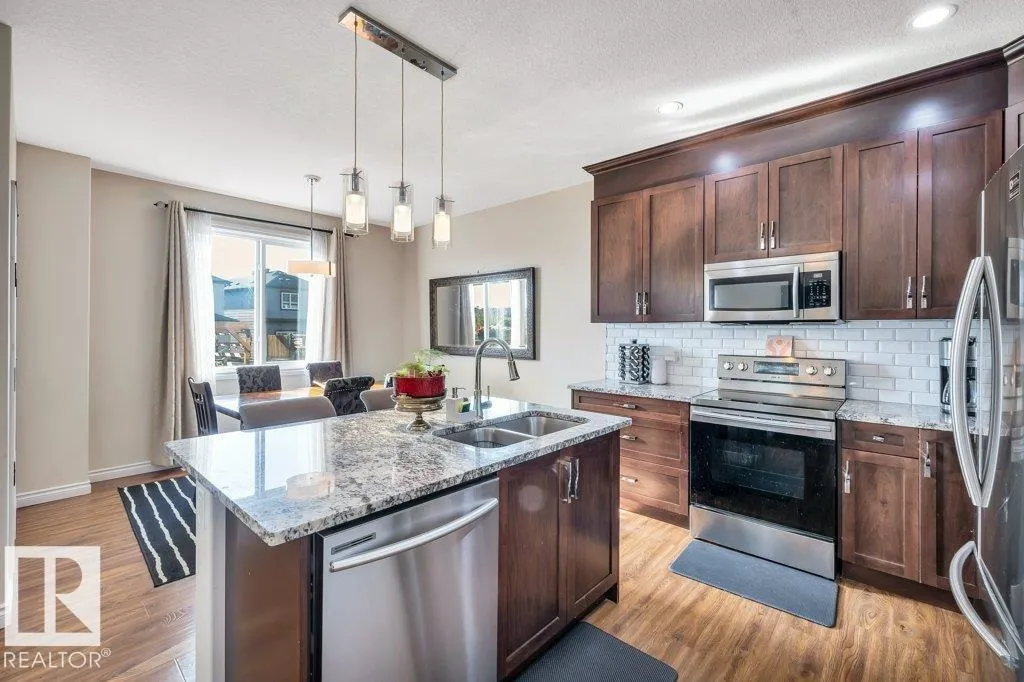 9357 COOPER BEND BN SW
