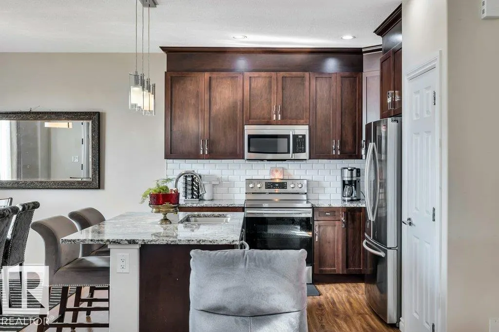 9357 COOPER BEND BN SW
