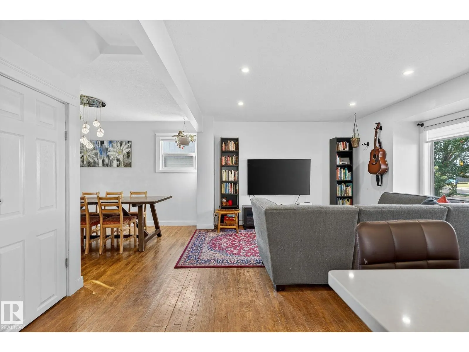 12231 107 ST NW