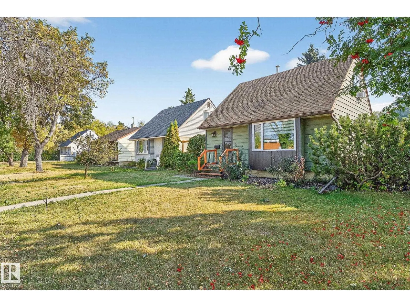 12231 107 ST NW