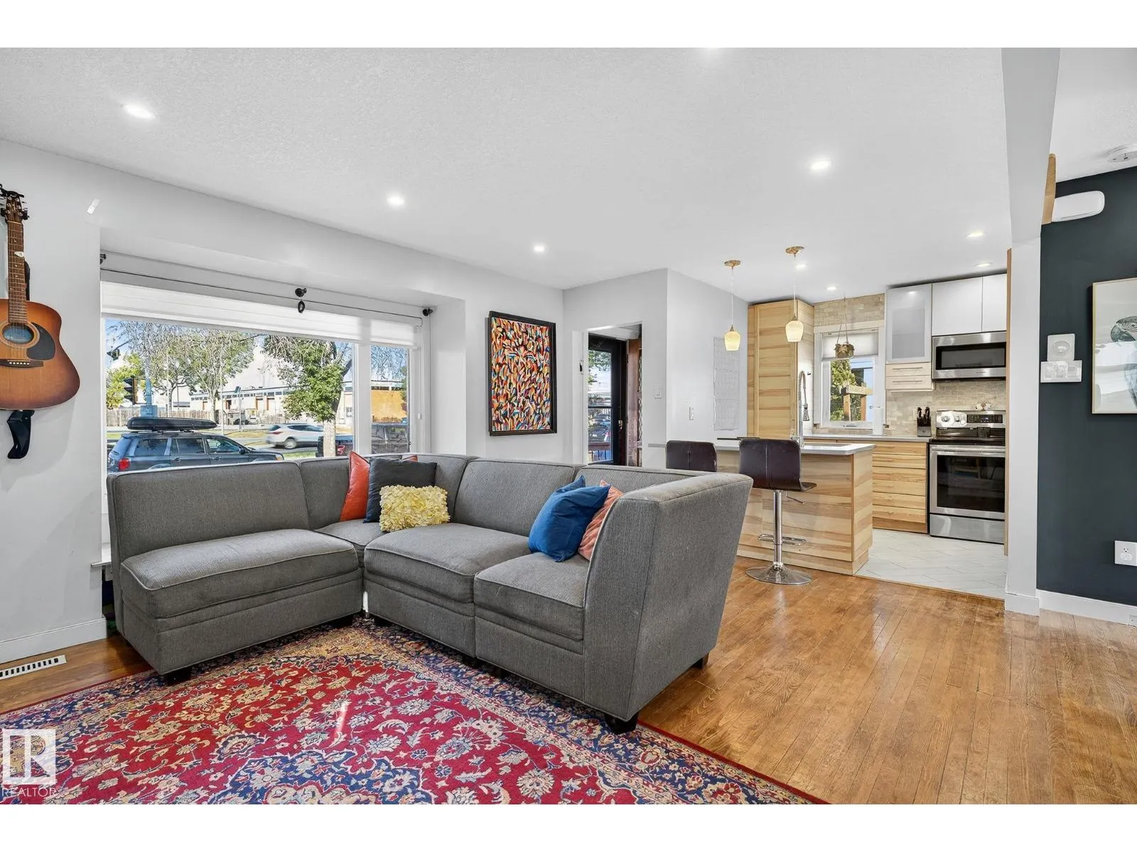12231 107 ST NW