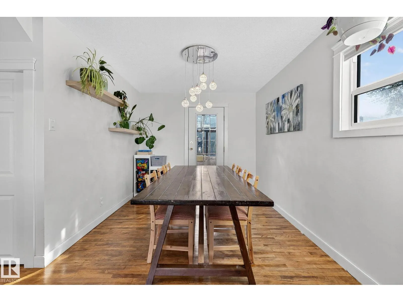 12231 107 ST NW