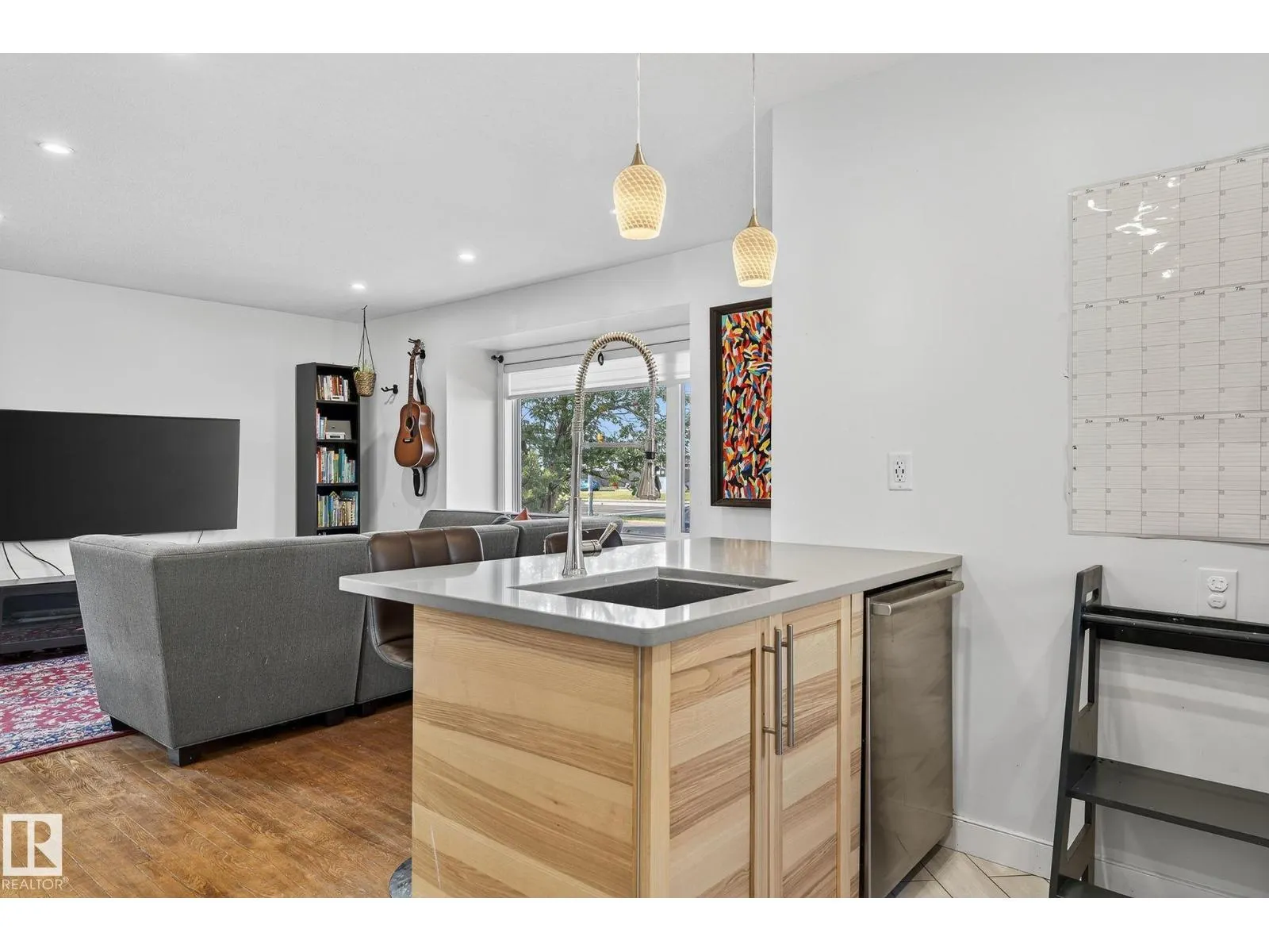 12231 107 ST NW