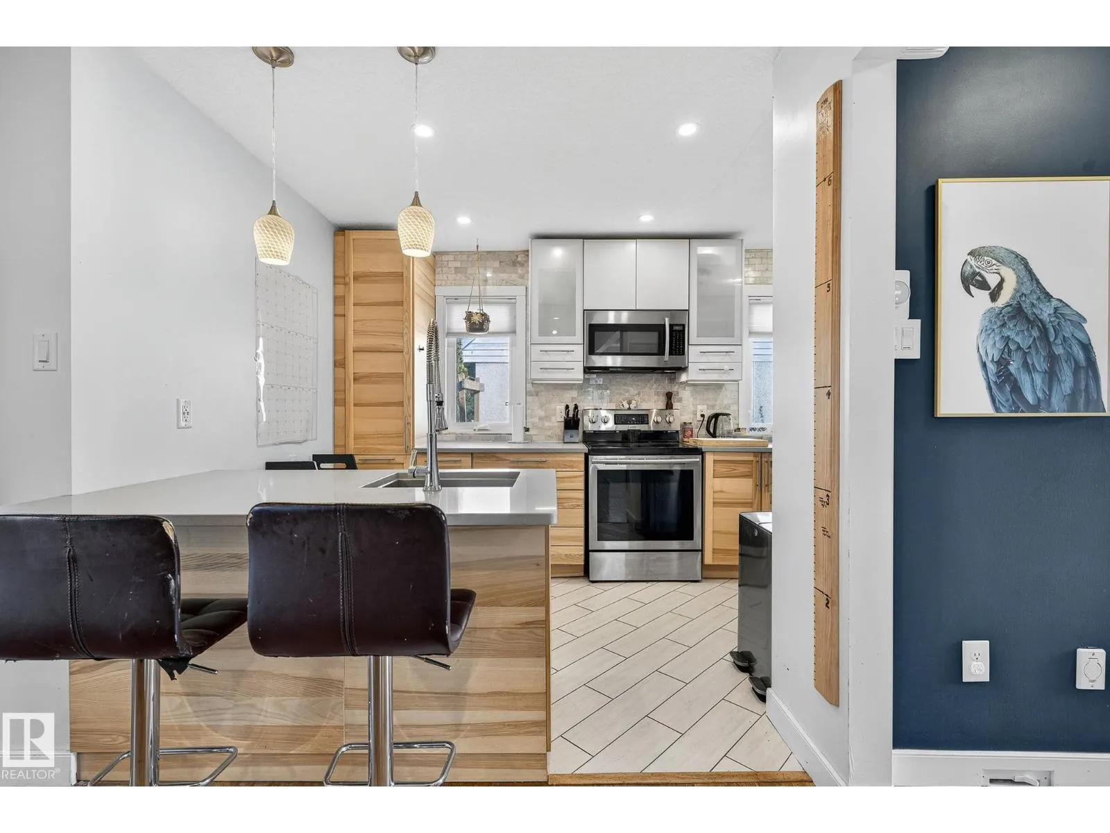 12231 107 ST NW