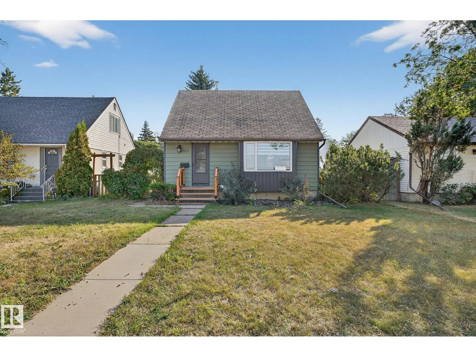 12231 107 ST NW
