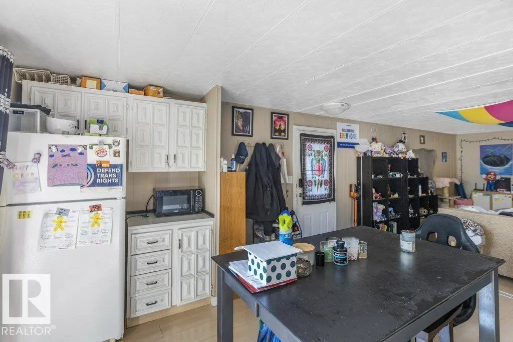 321 Westbrook WY NW