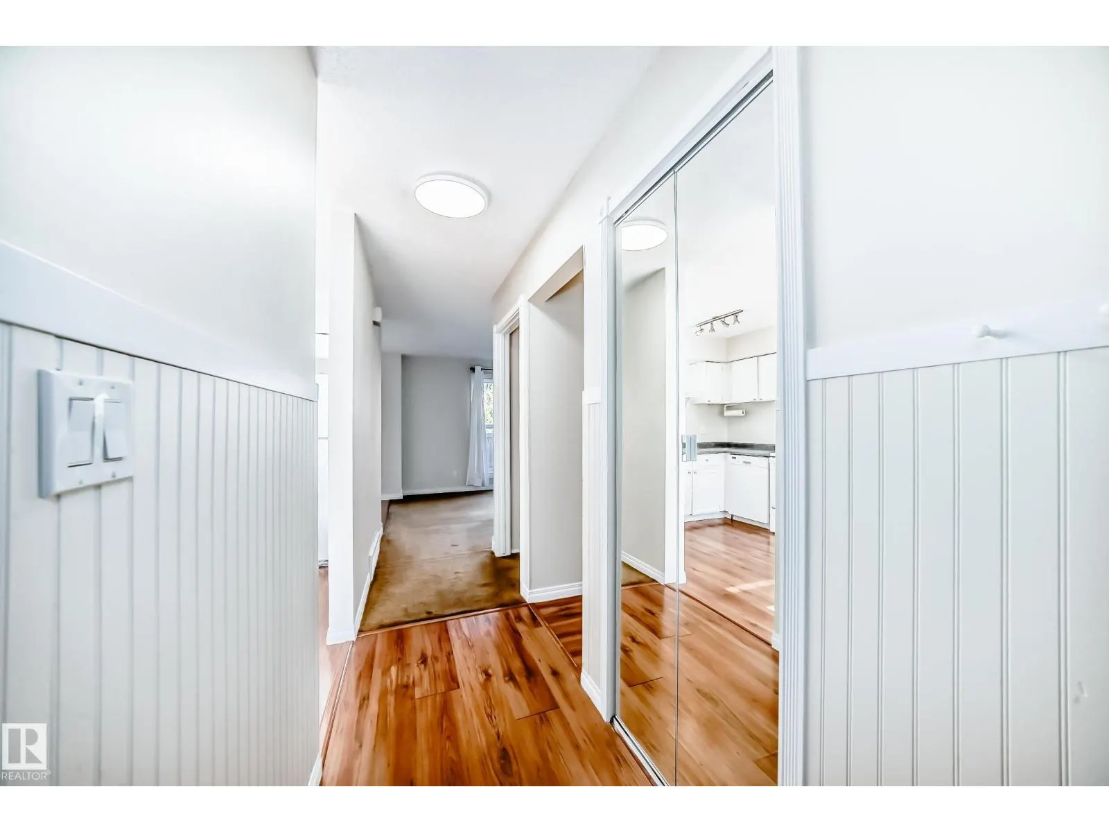 307 GRANDIN VG